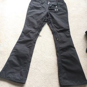 Small Women’s Snowboard Pant - Waterproof